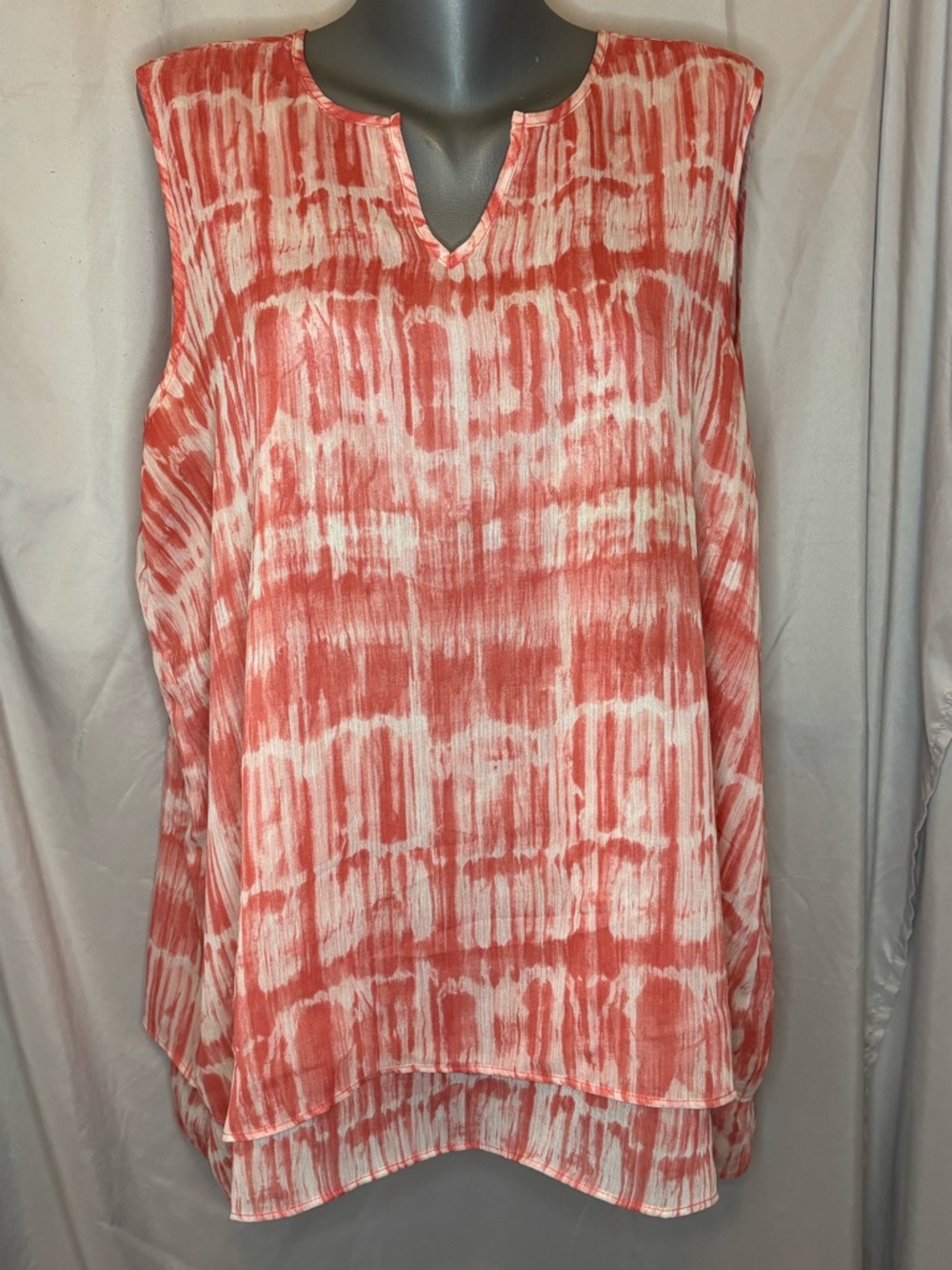 Sleeveless Cream/Peach V-Notch Tunic Top‎ sheer